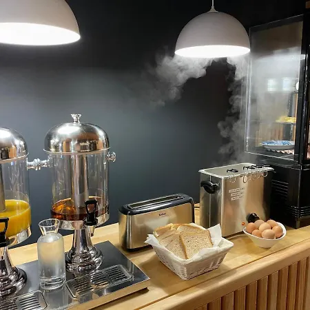 מלון & Du Tremplin 3*