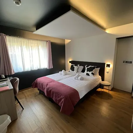 & Du Tremplin בוסאנג