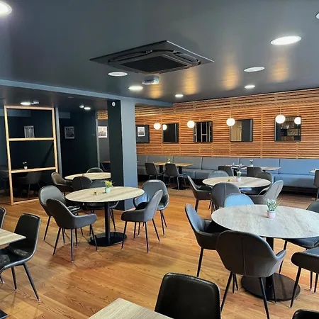 & Du Tremplin 3* בוסאנג