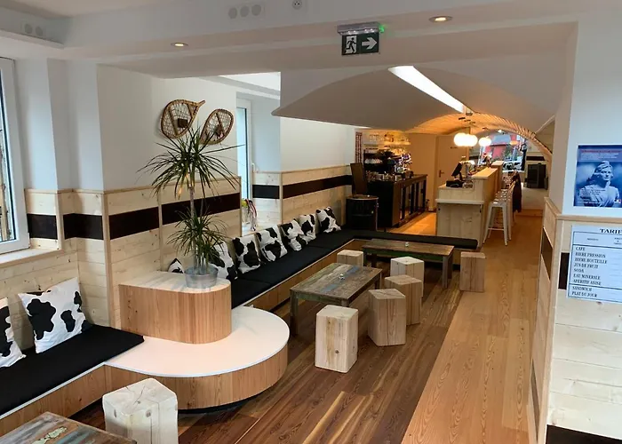 & Du Tremplin 酒店 比桑