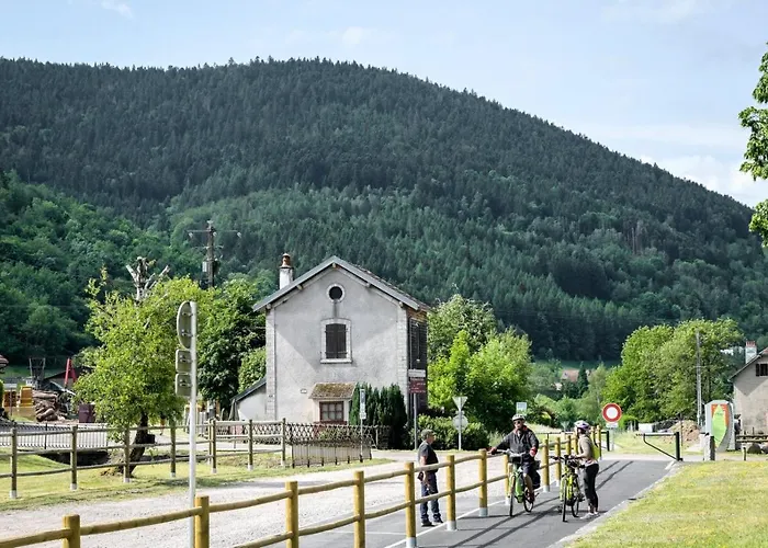 酒店 & Du Tremplin 比桑