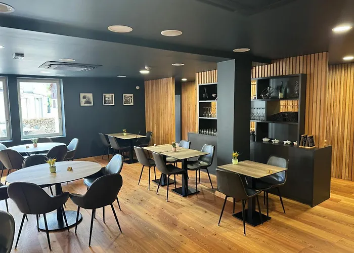 酒店 & Du Tremplin 3*