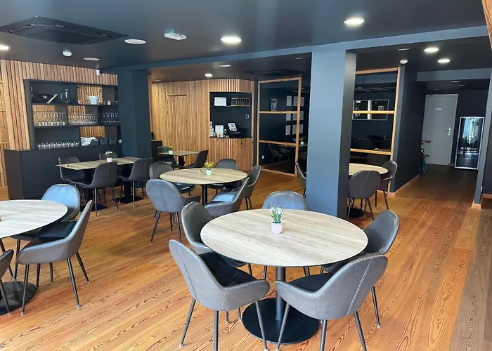 酒店 & Du Tremplin